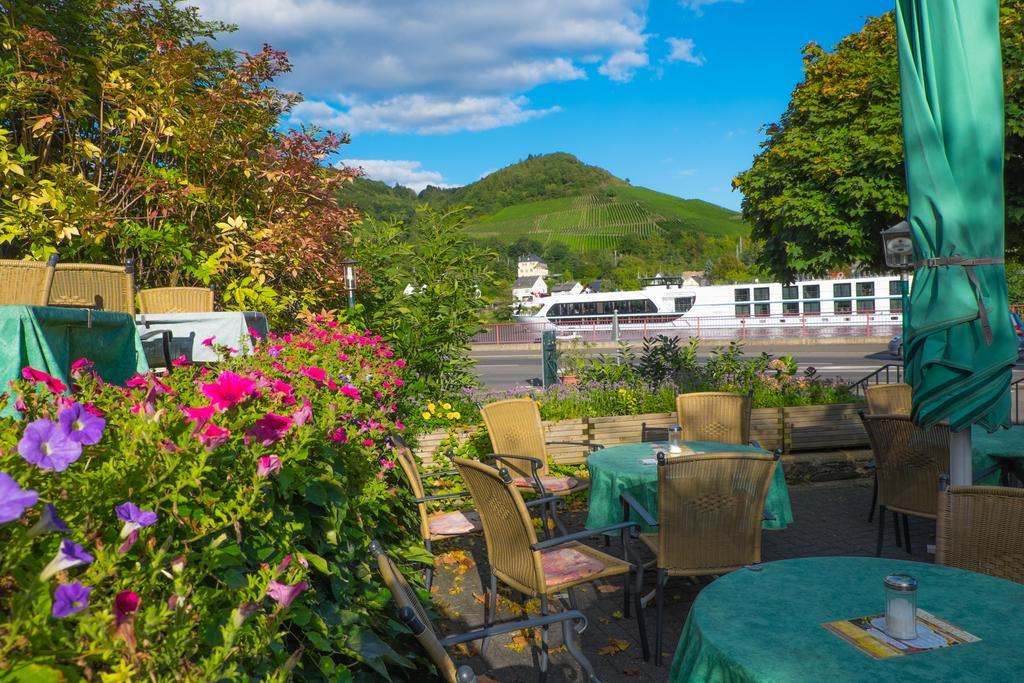 Panorama-Cafe Moselgarten Alf Luaran gambar