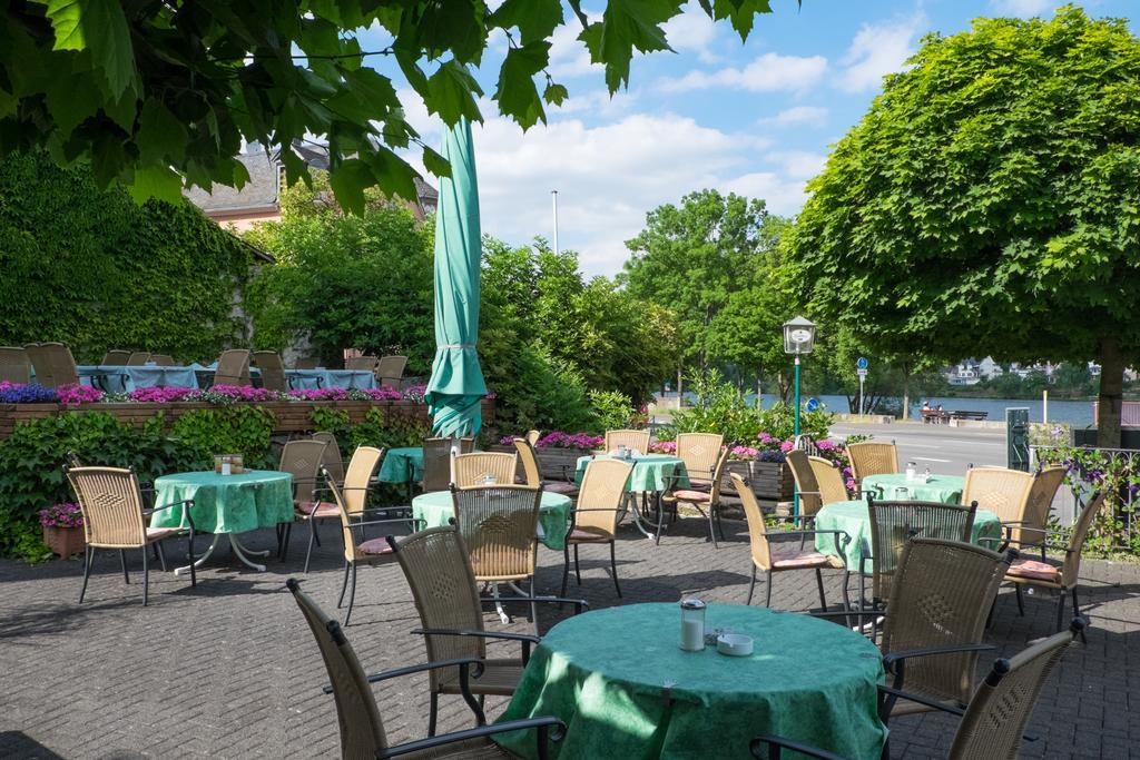 Panorama-Cafe Moselgarten Alf Luaran gambar